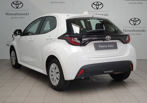 Toyota Yaris cena 66500 przebieg: 62395, rok produkcji 2021 z Brzeg małe 352